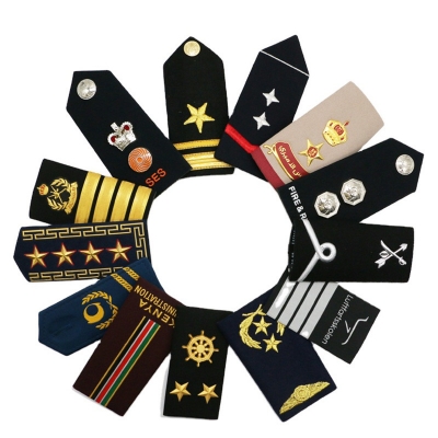 Epaulettes